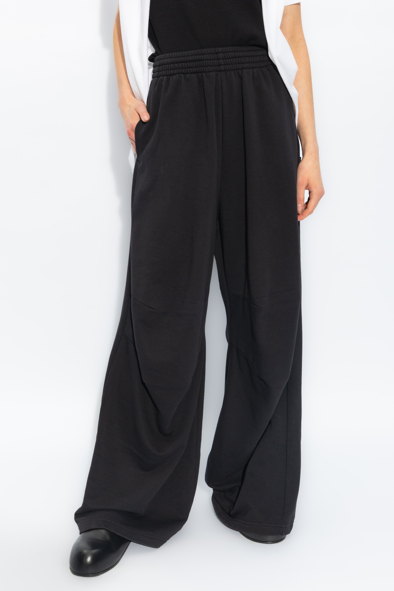 パンツ MM6 MAISON MARGIELA Woman Pants Black S62KB0236M25004 900 0400018955165_BLACK?wid=600&